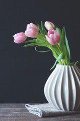 Rosa Tulpen (Vase)