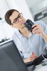 Fototapeta premium computer camera research working desk concept