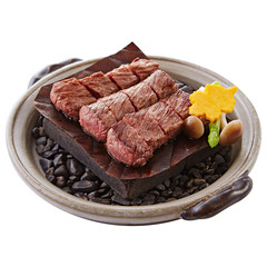 Hot rock platter of roasted beef