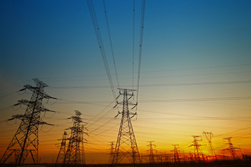 Fototapeta premium Wire electrical energy at sunset