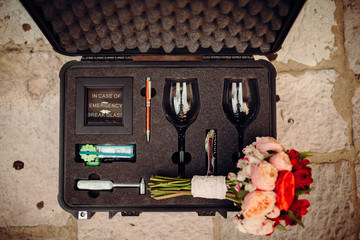 A wedding suitcase with all the important things. Wedding in Montenegro
