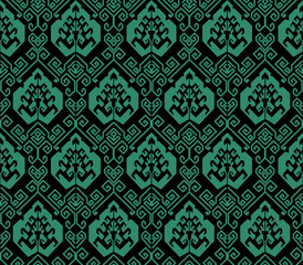 Antique seamless green background oriental spiral geometry line