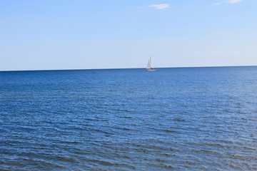 Obraz premium Sailboat in the Black sea
