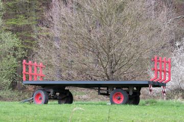 Pritschenanhänger für Traktor