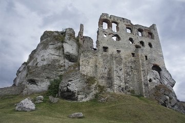 Ruiny zamku z XIV wieku