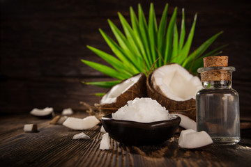 Obraz na płótnie Canvas close-up of a coconut oil