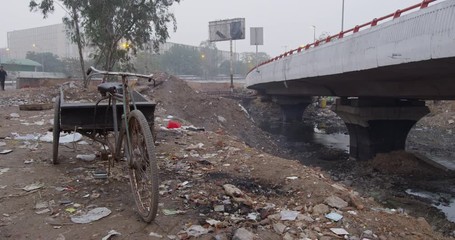 Time lapse of a trash collectors cycle in Nizamuddin. 