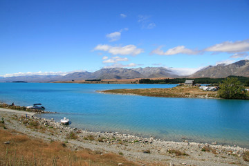 Fototapeta na wymiar Lake Tekapo, South Island, New Zealand