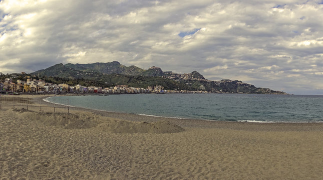 spiaggia di Giardini Naxos