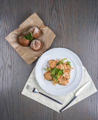 Oriental salad and fresh bread