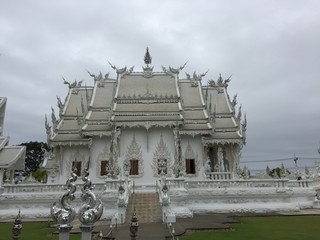 Wat Rong Khun Tempel Thailand