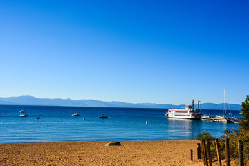 Lake Tahoe - blau und wunderschön! 