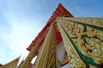 Fototapeta premium temple roof on bluesky