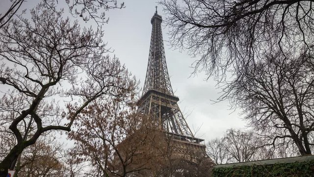 rainy day paris city famous eiffel tower view park panorama 4k time lapse france
