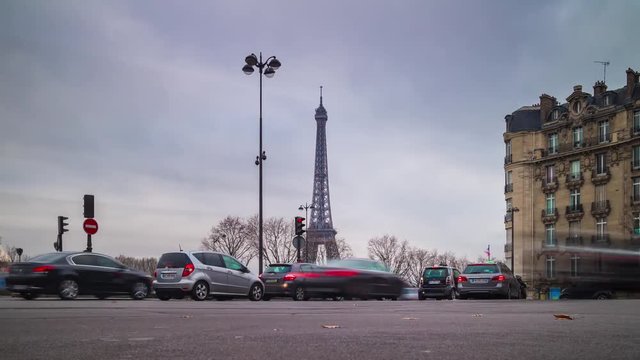 cloudy day paris city traffic square eiffel tower panorama 4k time lapse france
