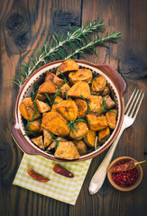 Roasted potatoes in the bowl 