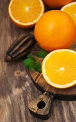 Fresh oranges fruits