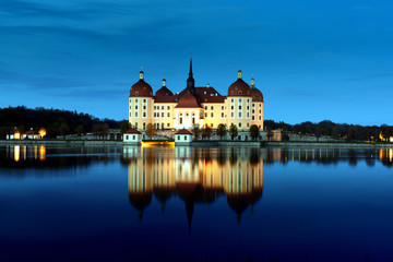 Fototapeta na wymiar panoramic view of Moritzburg castle, Saxony, Dresden, Germany