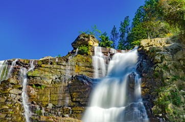 Fototapeta premium The famous Ramboda Falls in the area of Pussellawa, Sri Lanka (Ceylon)