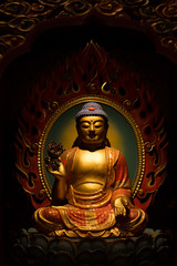 Fototapeta premium buddha statues in temple