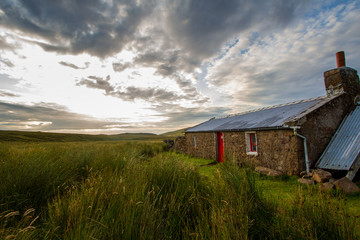 Hütte in den schottischen Highlands