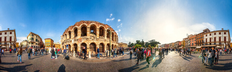 Fototapeta na wymiar Verona, Panorama, Arena, Amphitheater 
