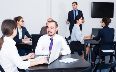 Fototapeta premium Employee presenting his idea