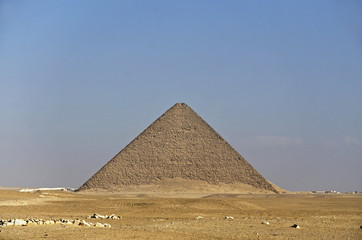 Obraz na płótnie Canvas Rote Pyramide von Dahshur