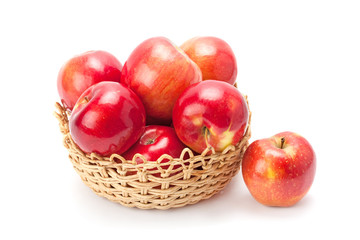Fototapeta na wymiar apples arranged in a basket