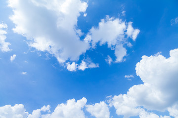 Obraz na płótnie Canvas blue sky and clouds