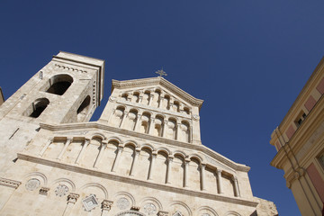 facciata cattedrale di Cagliari