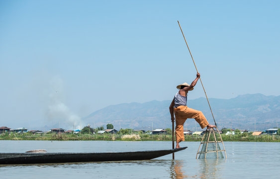 Fishermen in Inle Lake, Shan State, Myanmar