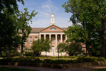 University building at UNC Chapel Hill