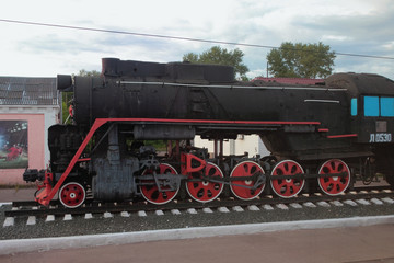 Fototapeta na wymiar Memorial engine of L-0530 series. Sergach, Nizhny Novgorod Region, Russia