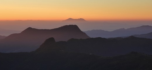 Naklejka premium Sunrise in the hills of Nepal. View from Ghale Gaun, Annapurna Conservation Area.