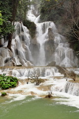 Main cascade-60 ms.drop-Tat Kuang Si-Deer Dig falls. Luang Prabang-Laos. 4172