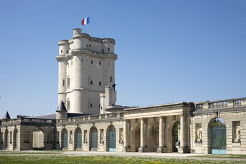 Fototapeta na wymiar Donjon du Château de Vincennes (France)