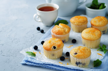 Blueberry muffins with lemon glaze