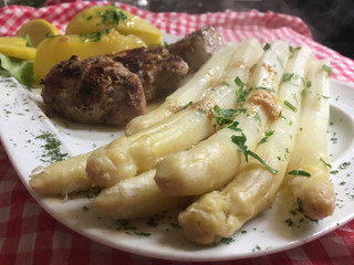 organisch, lifestyle, spargel, in milch/zucker/butter, gekocht, country, urbano, modern, neu