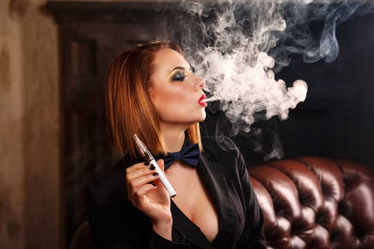 Femme fatale and electronic cigarette