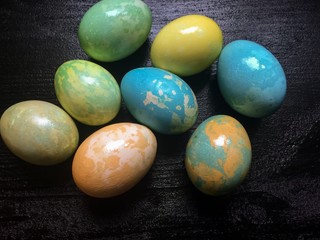 Painted eggs in marble style