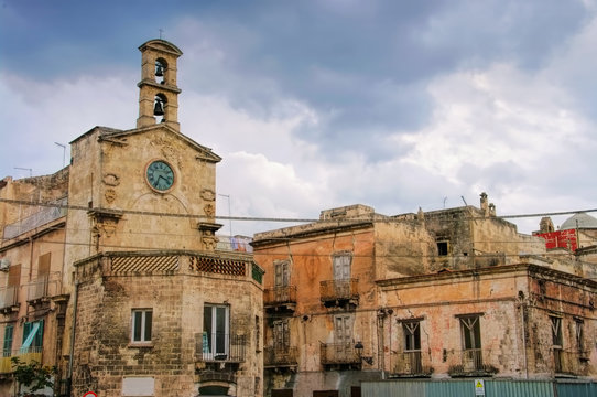 Taranto Altstadt  - old town Taranto in Apulia