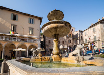 Fountain in Piazza del Comune. Assisi