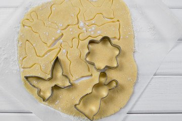 Process of making Easter cookies from raw dough