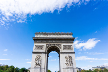 Fototapeta premium Arc de triomphe in Paris, one of the most famous monuments. August 28, 2016, Paris, France.