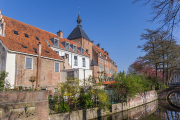 Fototapeta na wymiar Old houses along a canal in Amersfoort