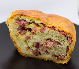 Neapolitan casatiello