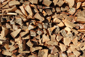 Stapel aus Brennholzscheiten