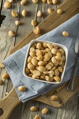 Roasted Macadamia Nuts with Sea Salt