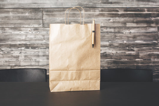 Shopping bag front